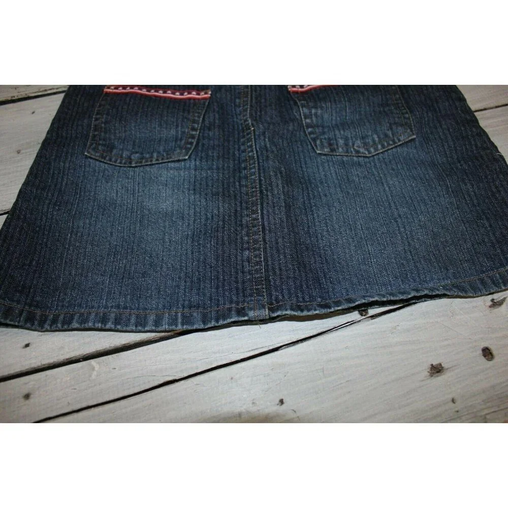 Old Navy Denim Skirt Size‎ 10 Trimmed with Stars